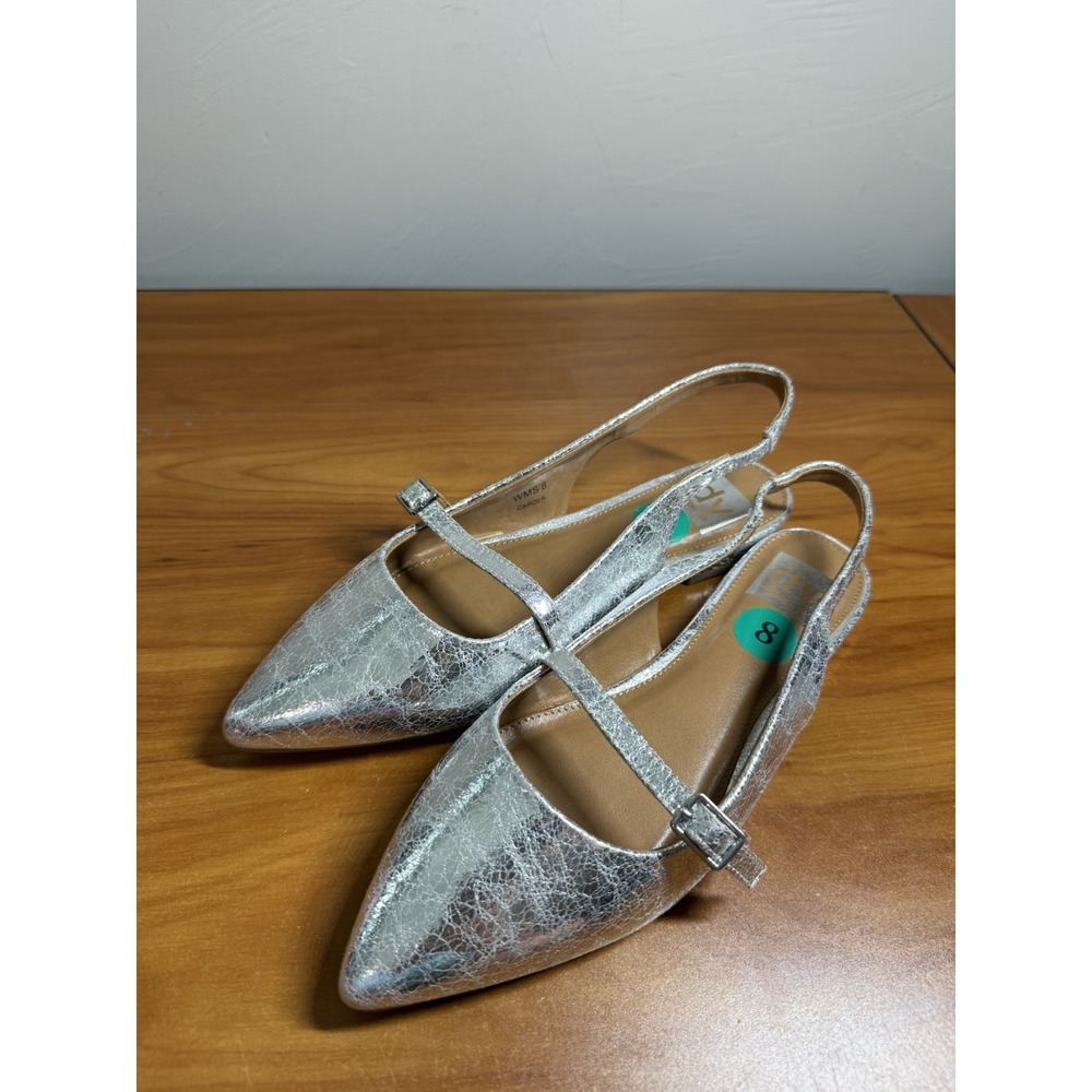 NWOT DV Dolce Vita Carder Silver Crackle Slingback Flats Women's 8 Pointed Toe